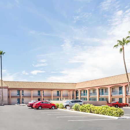 Travelodge By Wyndham Mesa Esterno foto