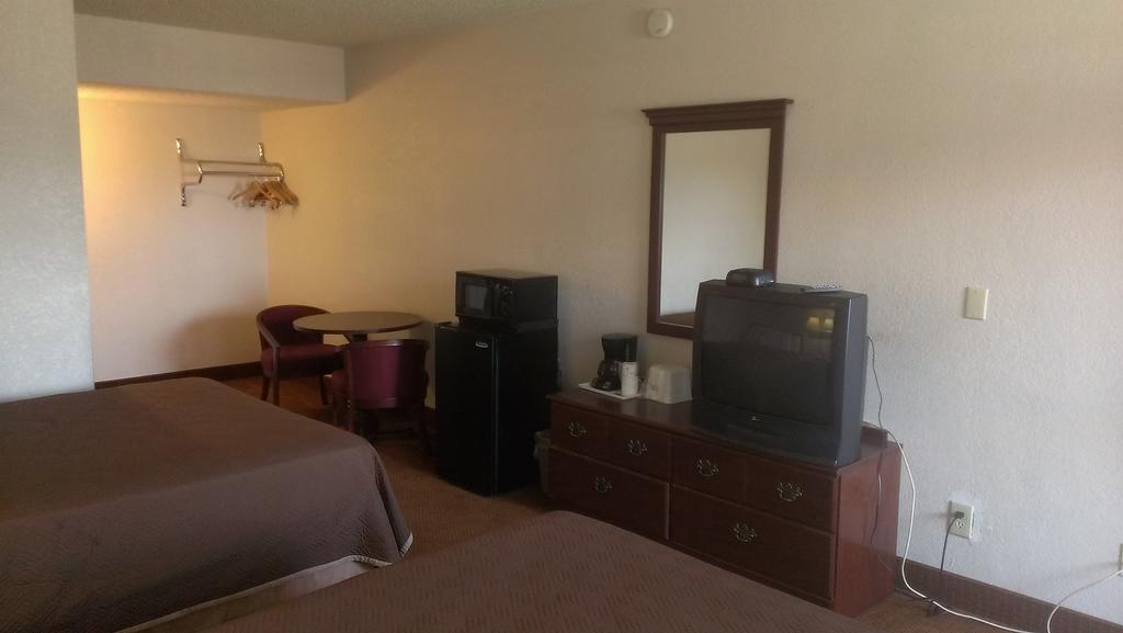 Travelodge By Wyndham Mesa Esterno foto